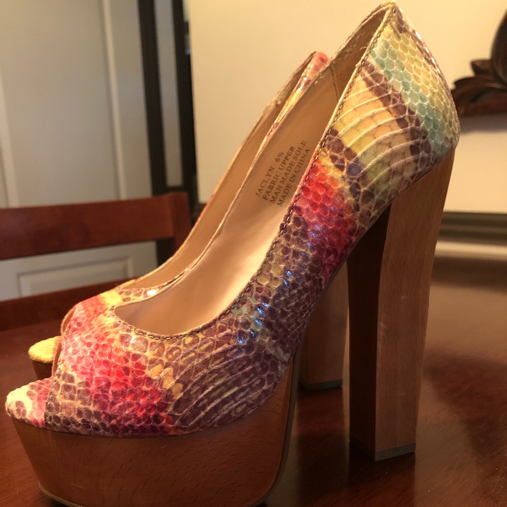 Open toe heels